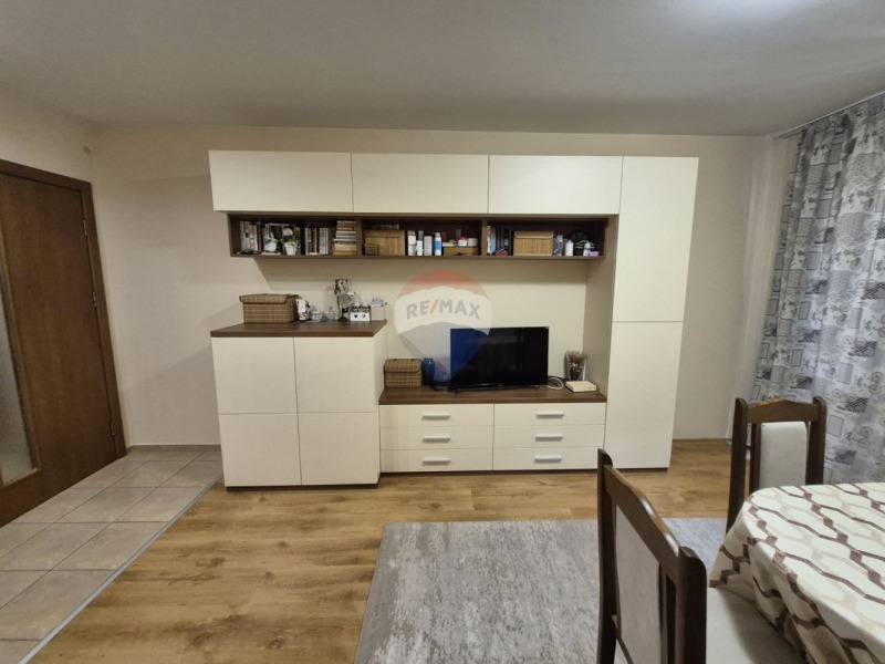 Дава под наем 2-СТАЕН, гр. Варна, Конфуто, снимка 2 - Апартаменти - 53412974