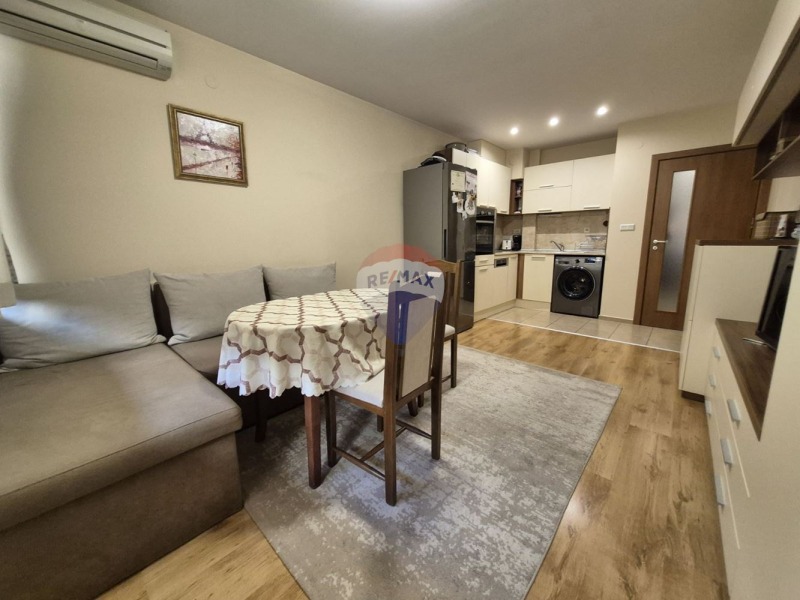 Дава под наем 2-СТАЕН, гр. Варна, Конфуто