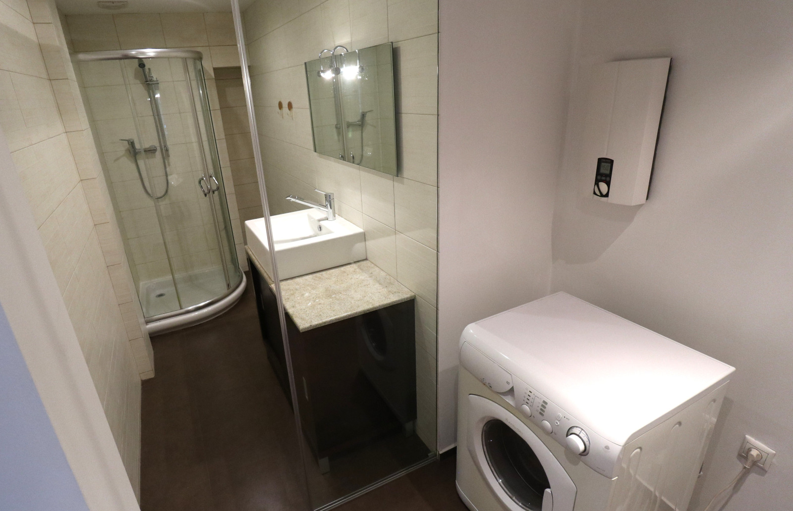 Дава под наем 2-СТАЕН, гр. София, Център, снимка 16 - Апартаменти - 53812267