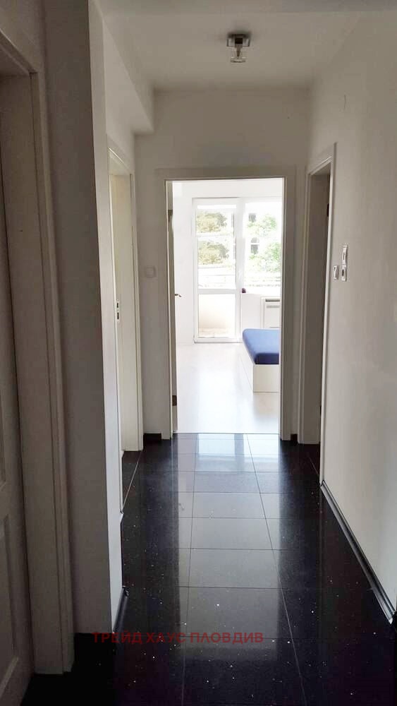 Te huur  2 slaapkamers Plovdiv , Tsentar , 107 m² | 10251070 - afbeelding [8]