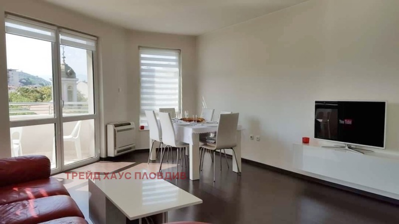 Te huur  2 slaapkamers Plovdiv , Tsentar , 107 m² | 10251070 - afbeelding [2]