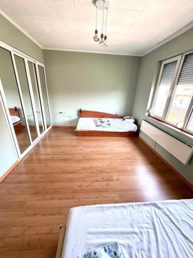 ���� ��� ���� 3-����� | Imot.bg � ����� ������ 8