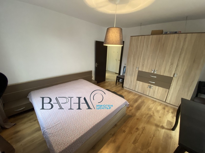 Zu vermieten  2 Schlafzimmer Warna , Zentar , 100 qm | 20515583 - Bild [7]