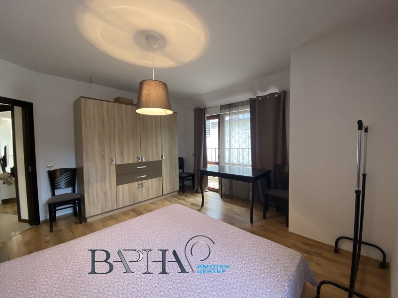 Zu vermieten  2 Schlafzimmer Warna , Zentar , 100 qm | 20515583 - Bild [6]