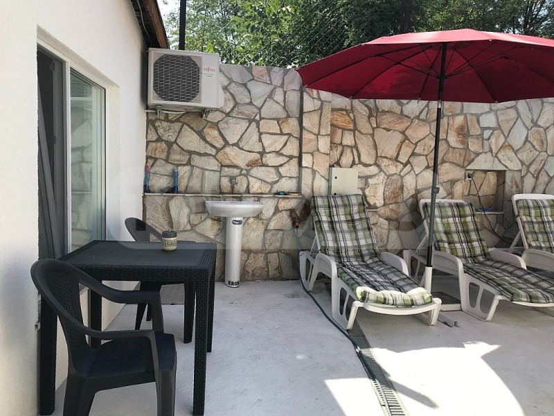 Дава под наем КЪЩА, гр. Варна, м-т Боровец - юг, снимка 15 - Къщи - 52488774