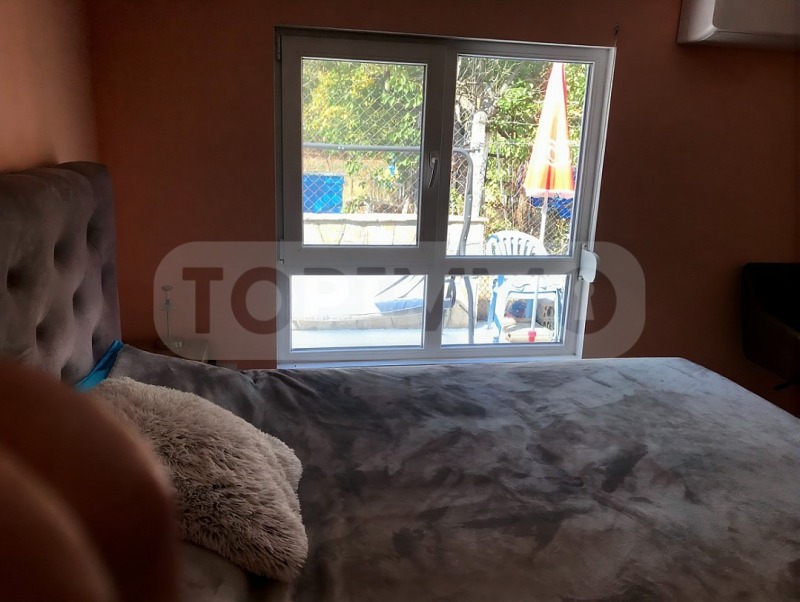 Дава под наем КЪЩА, гр. Варна, м-т Боровец - юг, снимка 6 - Къщи - 52488774