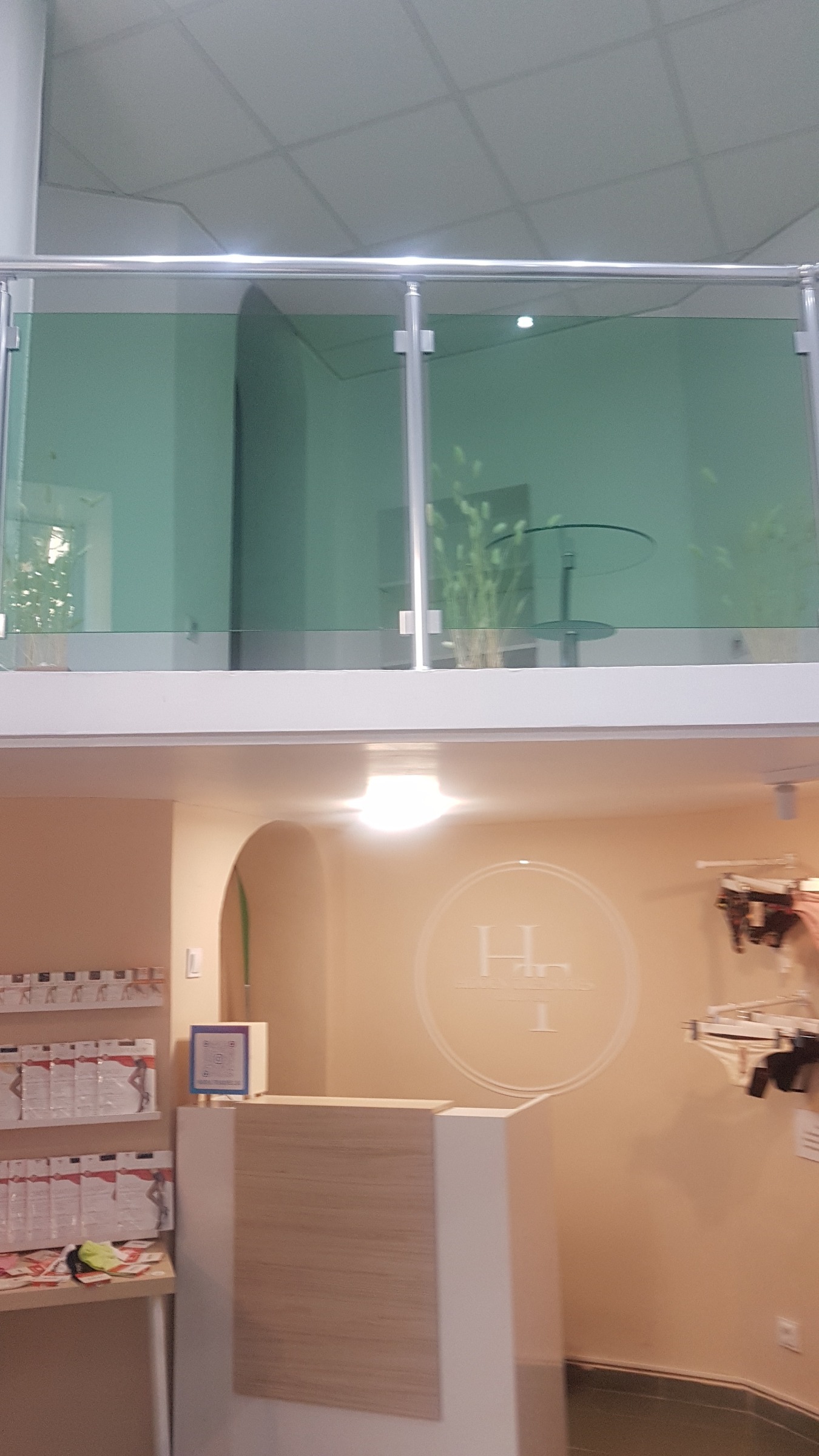 Дава под наем МАГАЗИН, гр. София, Център, снимка 6 - Магазини - 53626191