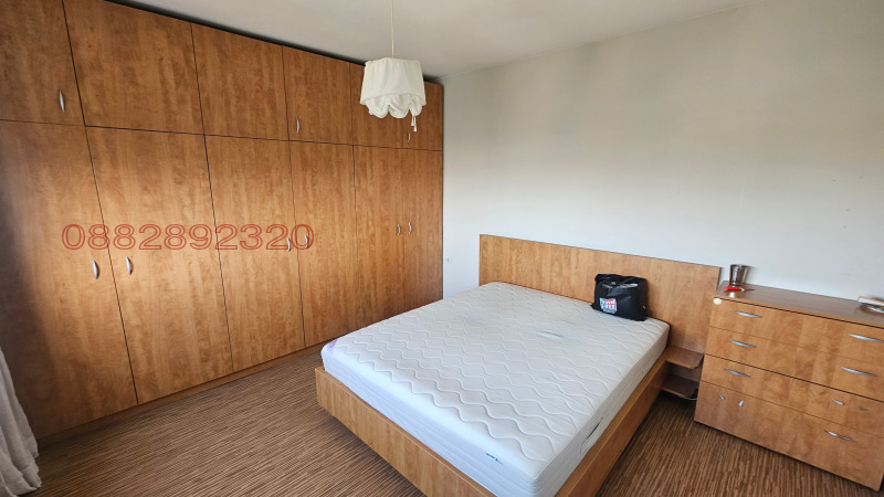 Zu vermieten  2 Schlafzimmer Sofia , Zentar , 86 qm | 39722549 - Bild [3]