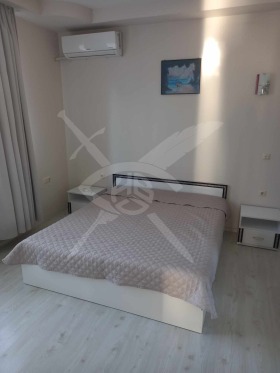 3+ camere da letto Mladost 2, Varna 6