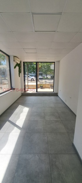 Butik Kyuchuk Parizh, Plovdiv 4