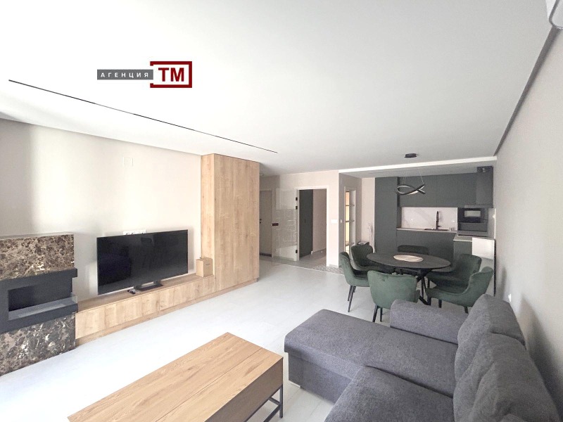 Kiadó  1 hálószoba Stara Zagora , Centar , 100 négyzetméter | 43940317