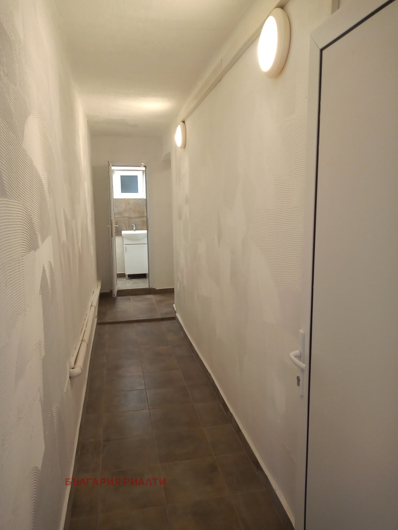 Vuokrattavana  Myymälä Sofia , Tsentar , 63 neliömetriä | 30164150 - kuva [10]