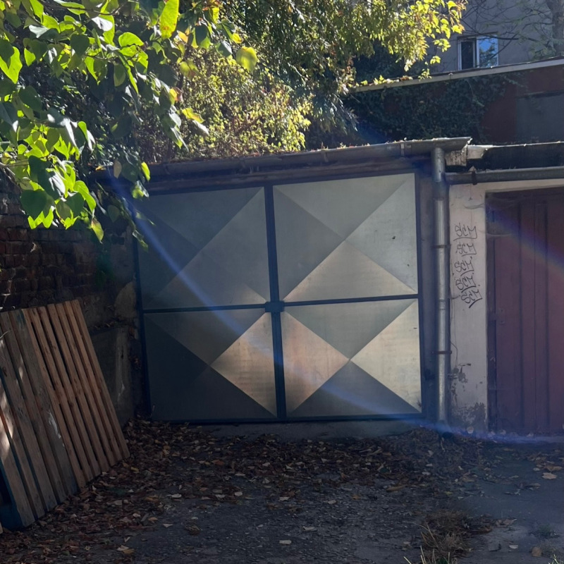 Til leje  Garage Sofia , Lozenets , 16 kvm | 37516019