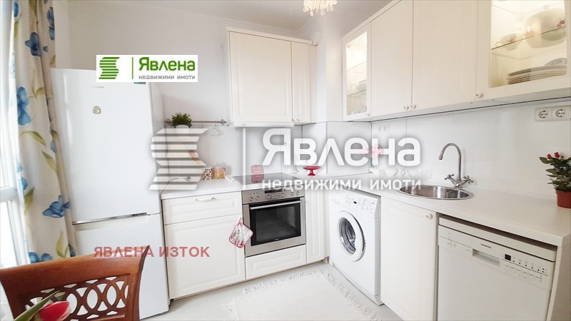 Te huur  Studio Sofia , Ljulin 10 , 50 m² | 98494168 - afbeelding [5]