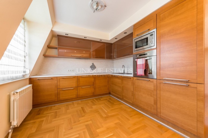 K pronájmu  2 ložnice Sofia , Centar , 168 m2 | 87486951 - obraz [3]