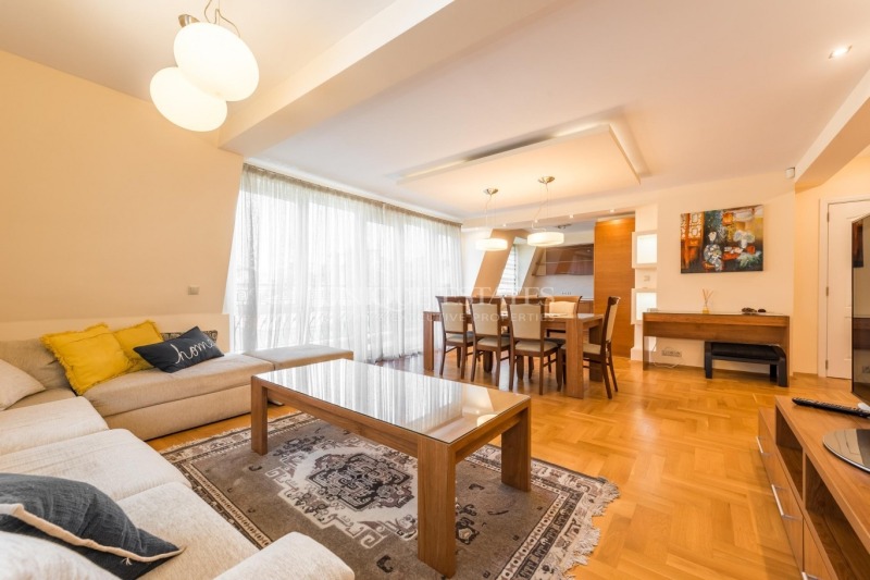 K pronájmu  2 ložnice Sofia , Centar , 168 m2 | 87486951
