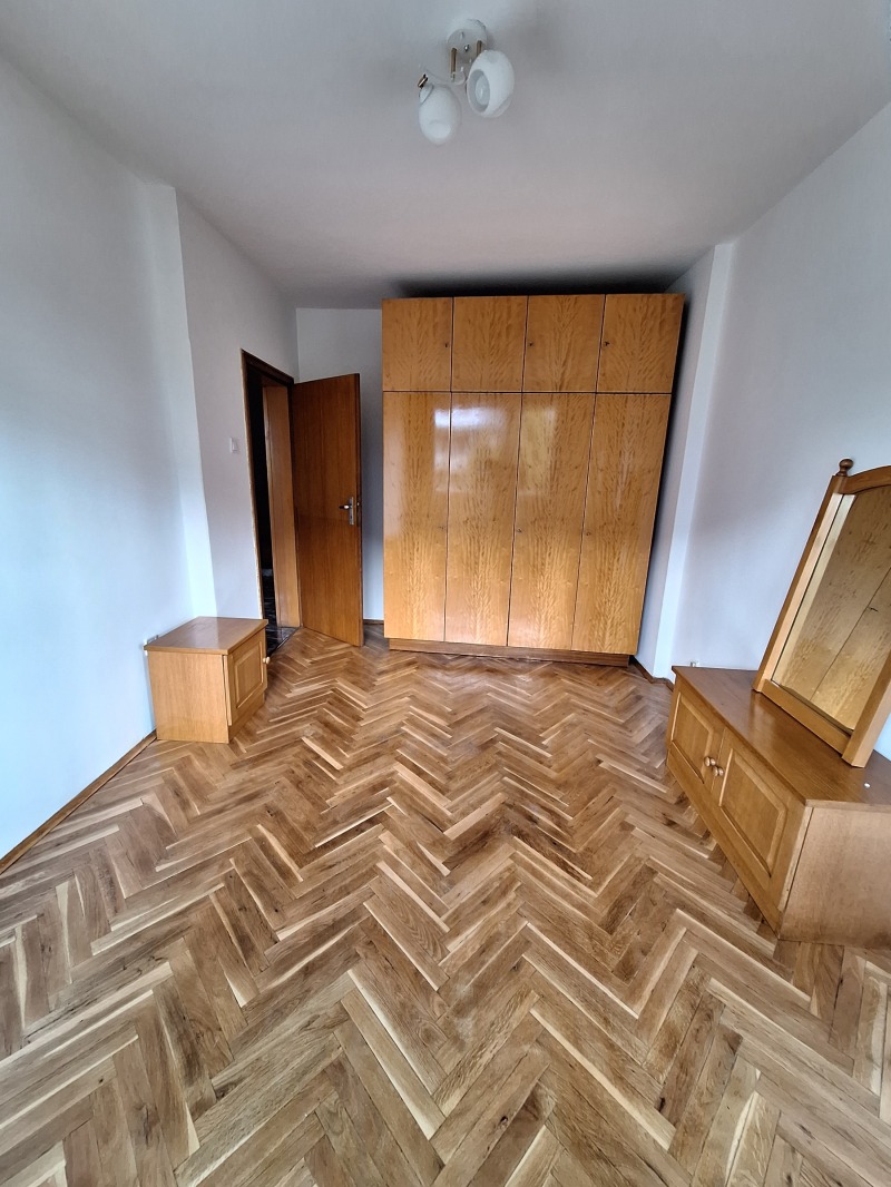 A louer  3 chambres Sofia , Iztok , 120 m² | 36679979 - image [10]