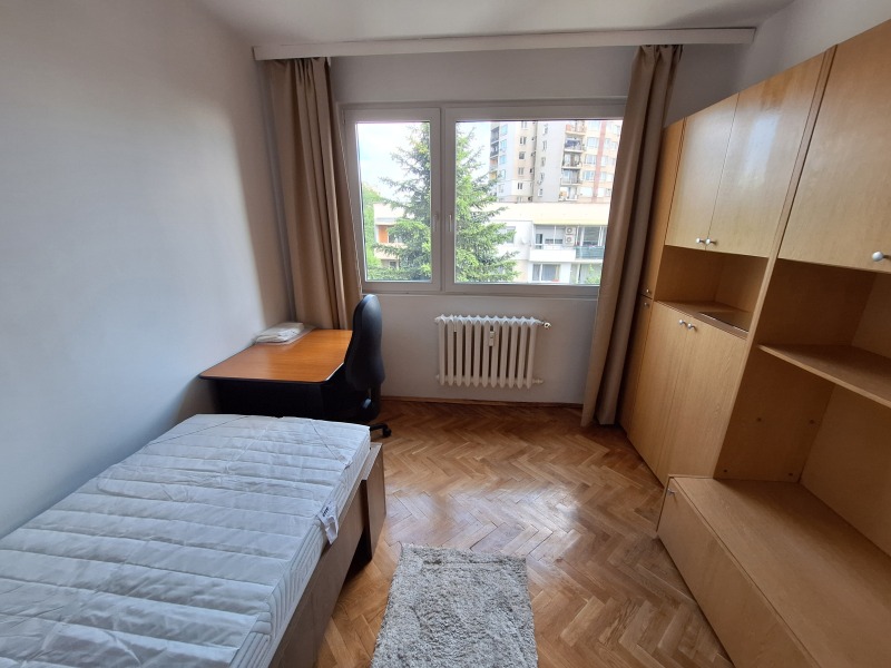 A louer  3 chambres Sofia , Iztok , 120 m² | 36679979 - image [5]