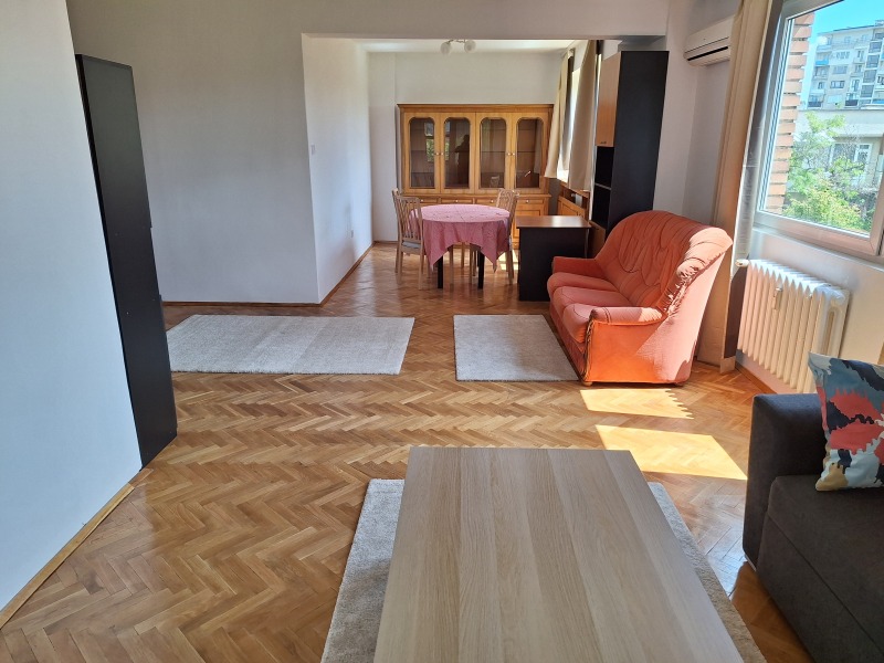 A louer  3 chambres Sofia , Iztok , 120 m² | 36679979 - image [3]