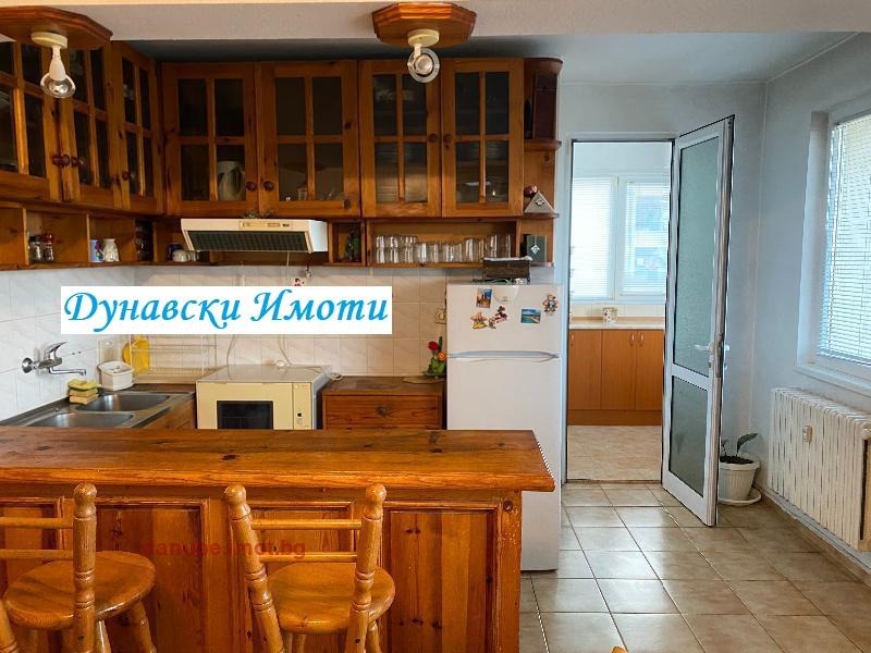 Do wynajęcia  2 sypialnie Ruse , Jalta , 95 mkw | 68490968 - obraz [4]