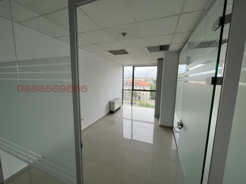 Vuokrattavana  Toimisto Sofia , Gotse Deltšev , 177 neliömetriä | 80456126 - kuva [15]