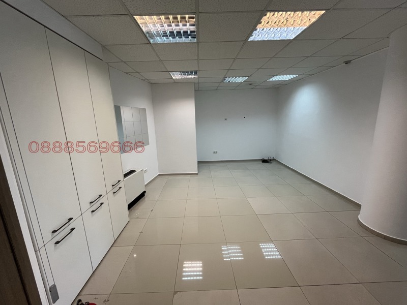 Vuokrattavana  Toimisto Sofia , Gotse Deltšev , 177 neliömetriä | 80456126 - kuva [16]