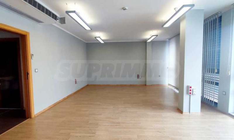 Дава под наем ОФИС, гр. Пловдив, Център