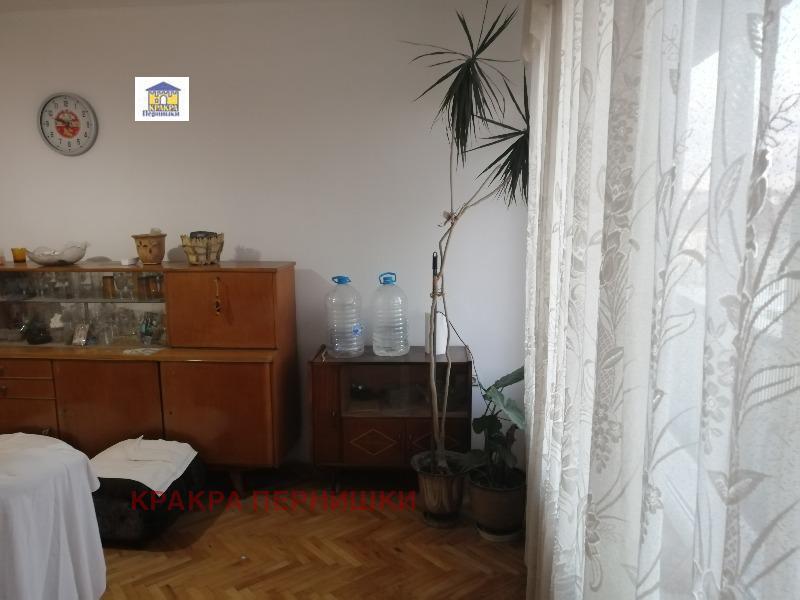 Дава под наем 2-СТАЕН, гр. Перник, Център, снимка 13 - Апартаменти - 54336691