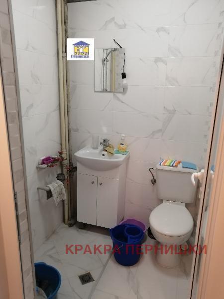 Дава под наем 2-СТАЕН, гр. Перник, Център, снимка 5 - Апартаменти - 54336691