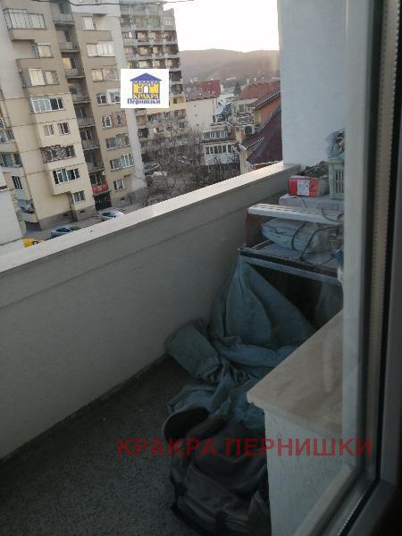 Дава под наем 2-СТАЕН, гр. Перник, Център, снимка 8 - Апартаменти - 54336691