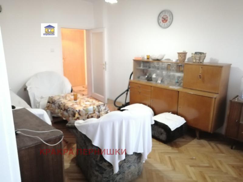 Дава под наем 2-СТАЕН, гр. Перник, Център, снимка 11 - Апартаменти - 54336691