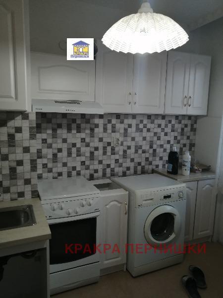 Дава под наем 2-СТАЕН, гр. Перник, Център, снимка 2 - Апартаменти - 54336691