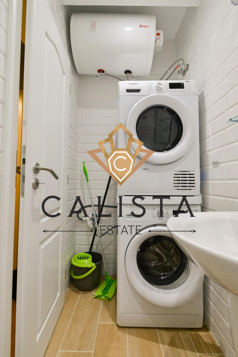 Издаје се  1 спаваћа соба Софија , Центар , 60 м2 | 67801883 - слика [13]