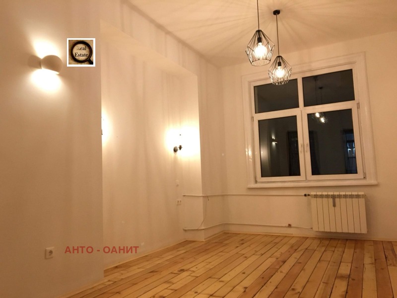 Дава под наем 3-СТАЕН, гр. София, Център, снимка 7 - Апартаменти - 53274749