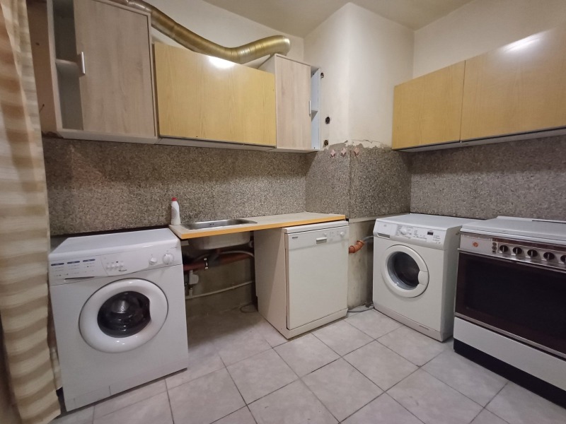 Te huur  3 slaapkamers Sofia , Chadzji Dimitar , 98 m² | 95322223 - afbeelding [12]