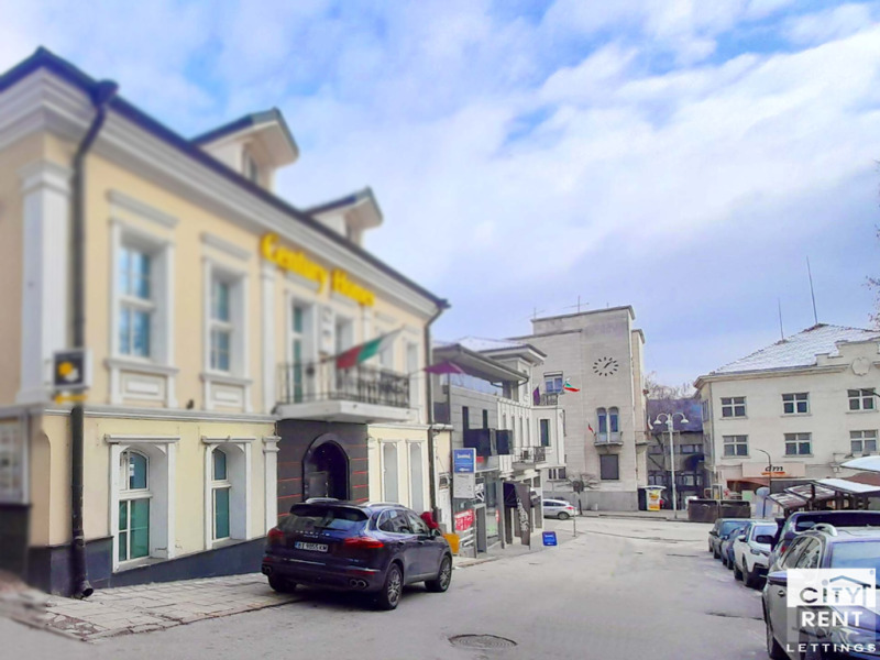 Дава под наем МАГАЗИН, гр. Велико Търново, Център, снимка 15 - Магазини - 52646915