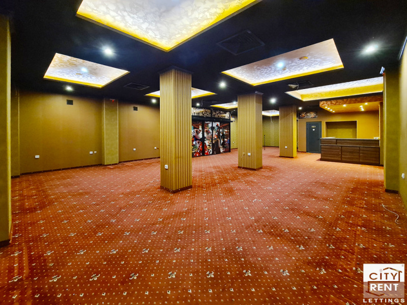 Дава под наем МАГАЗИН, гр. Велико Търново, Център, снимка 3 - Магазини - 52646915