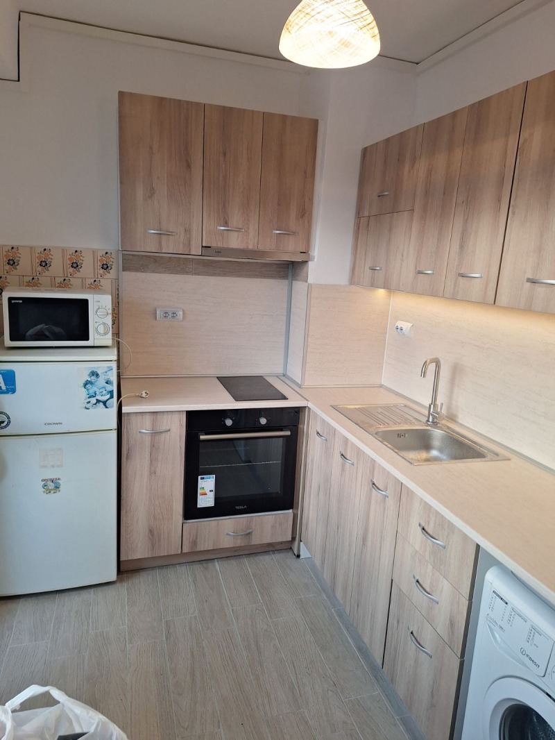 Дава под наем 2-СТАЕН, гр. Пловдив, Младежки Хълм, снимка 8 - Апартаменти - 53094432