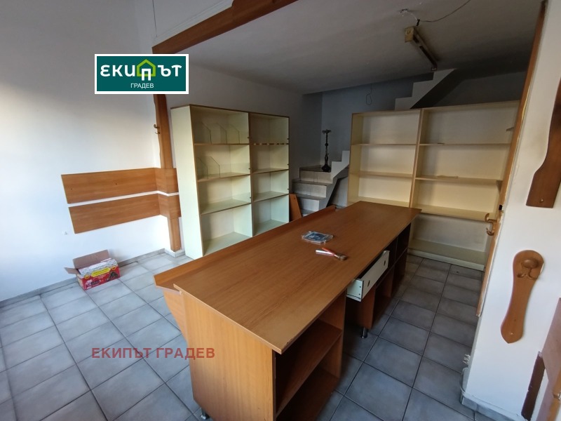 Дава под наем МАГАЗИН, гр. Варна, Център, снимка 3 - Магазини - 53232704