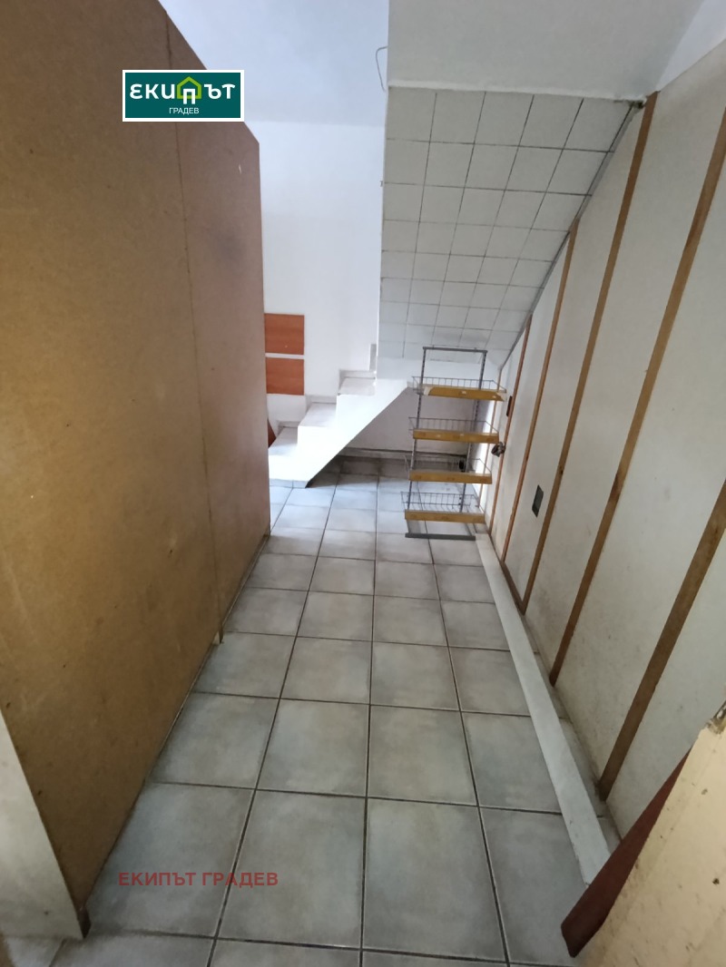 Дава под наем МАГАЗИН, гр. Варна, Център, снимка 4 - Магазини - 53232704