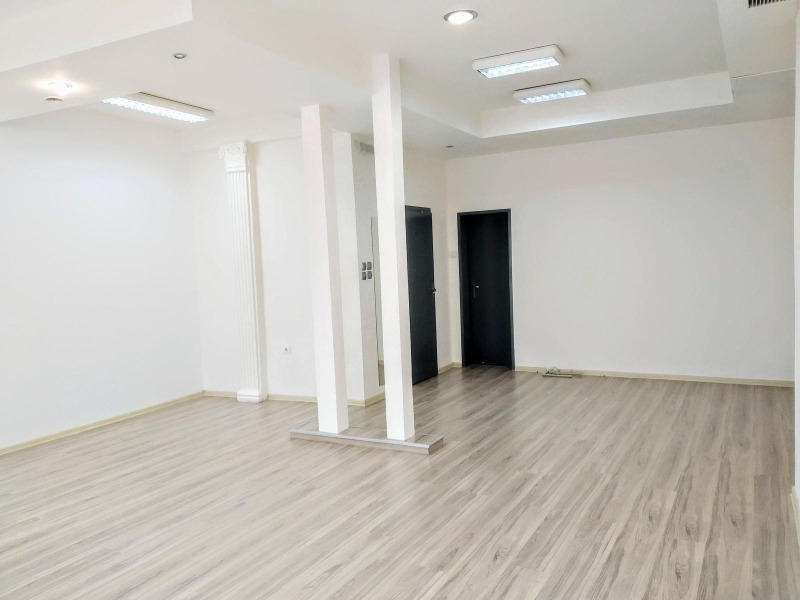 K pronájmu  Prodejna Plovdiv , Centar , 60 m2 | 27835137