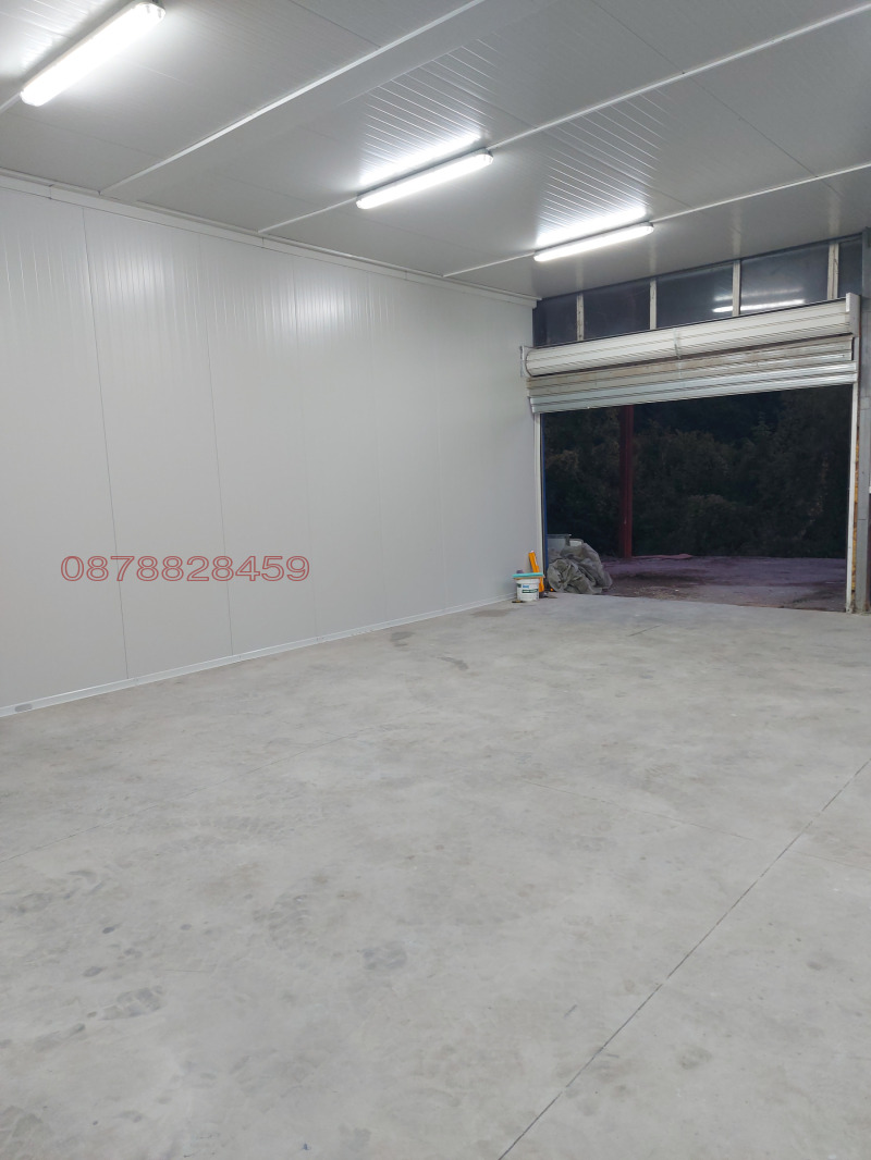 Дава под наем ПРОМ. ПОМЕЩЕНИЕ, гр. Смолян, Средок, снимка 8 - Производствени сгради - 52781177