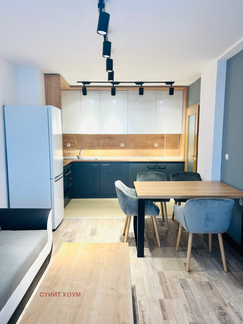 K pronájmu  1 ložnice Sofia , Studentski grad , 75 m2 | 91393755