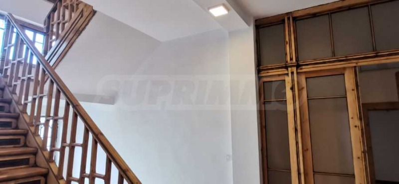 Дава под наем ОФИС, гр. Пловдив, Център, снимка 7 - Офиси - 53023445