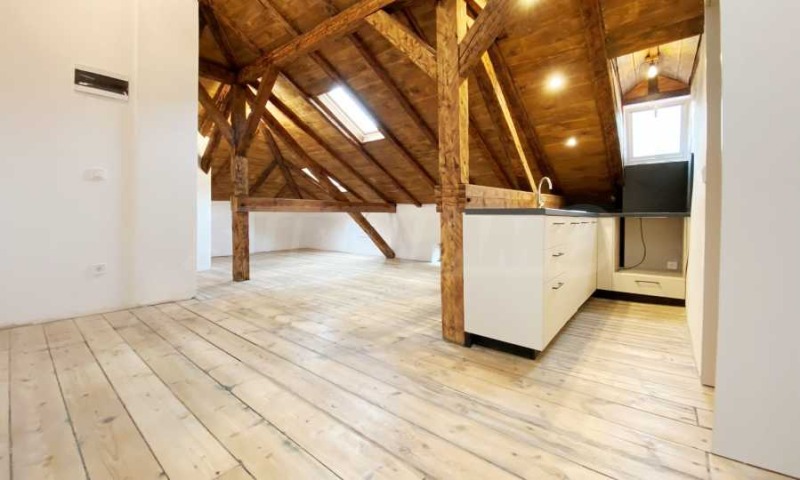 Дава под наем ОФИС, гр. Пловдив, Център