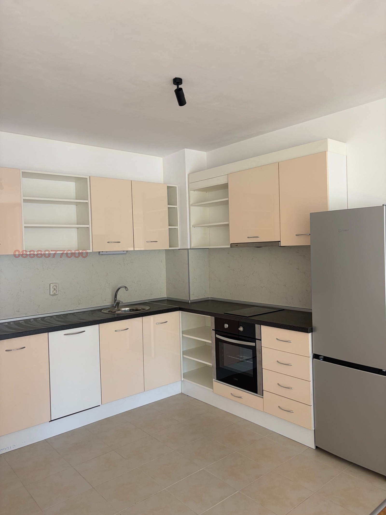 Дава под наем 3-СТАЕН, гр. София, Манастирски ливади, снимка 2 - Апартаменти - 55276580
