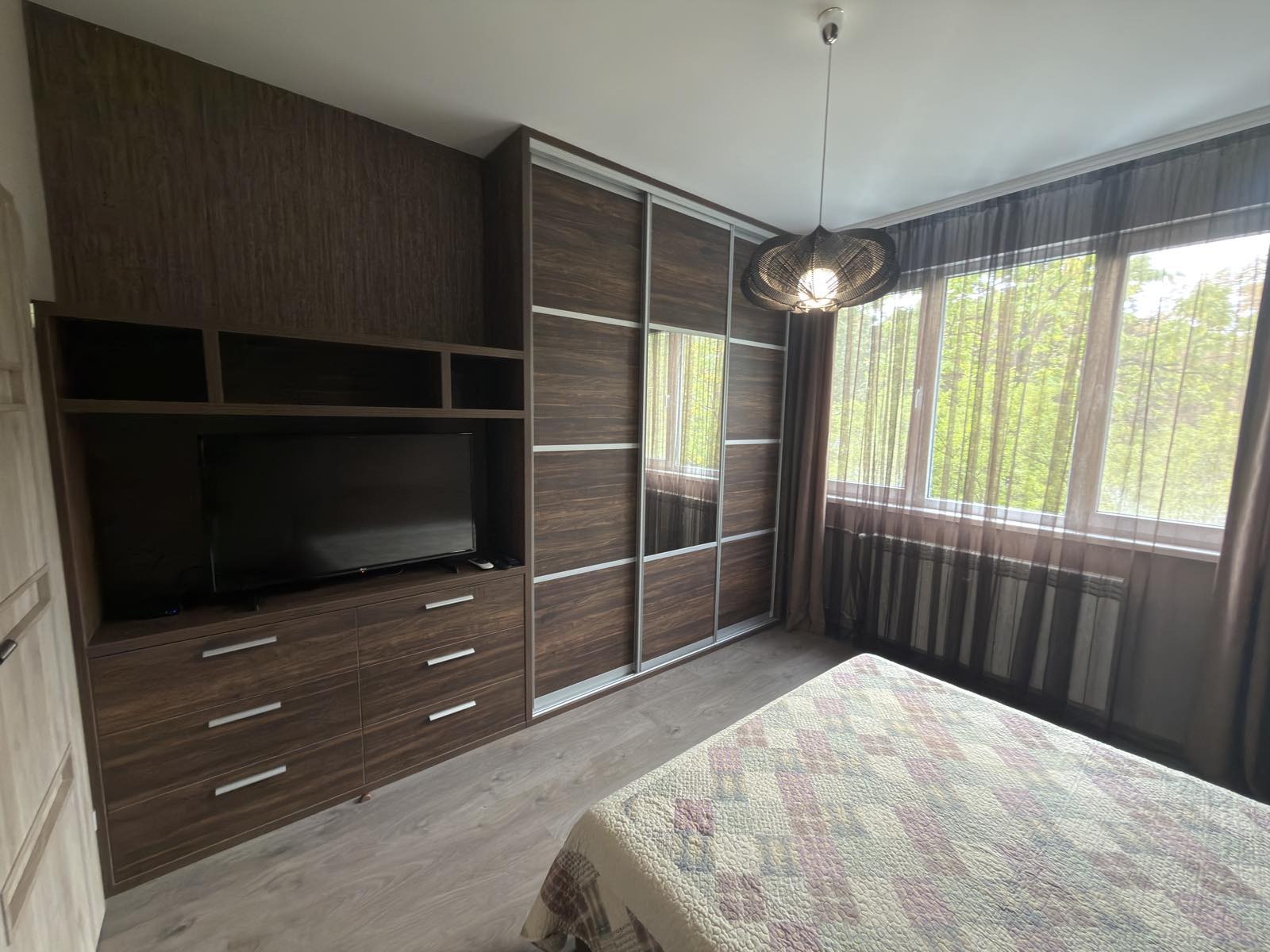 Дава под наем 3-СТАЕН, гр. София, Славия, снимка 7 - Апартаменти - 56294957