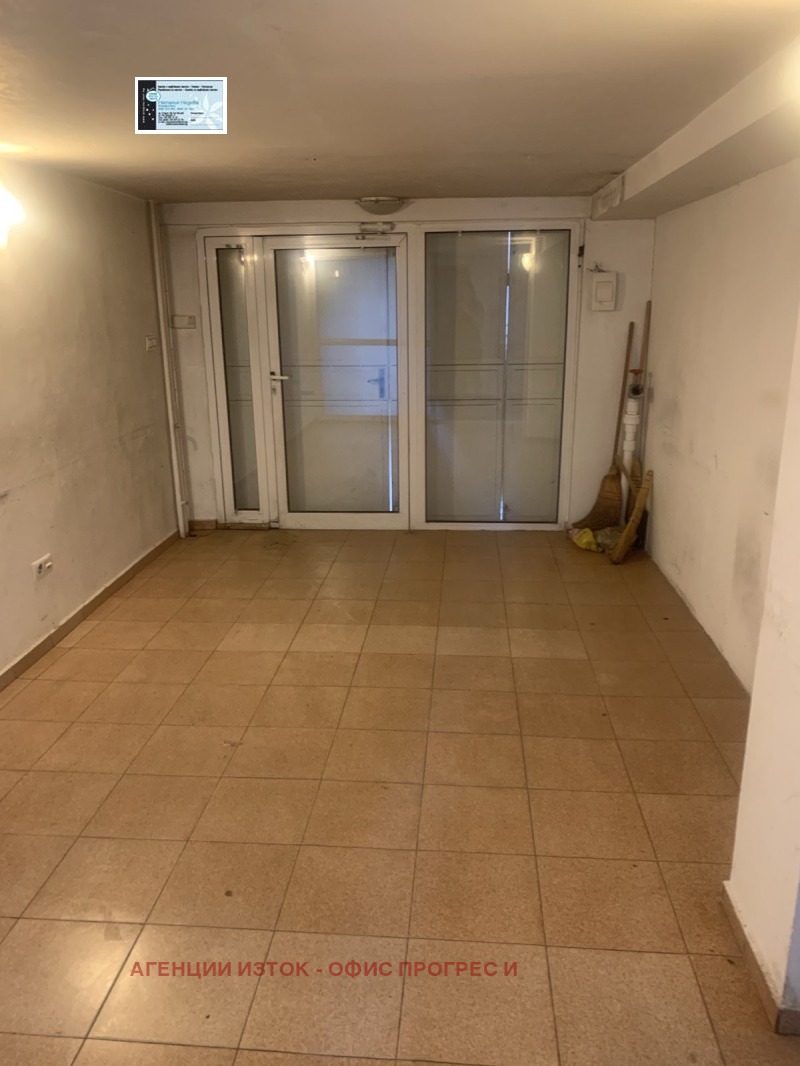 De inchiriat  Garaj Sofia , Oboriște , 28 mp | 96161961 - imagine [2]