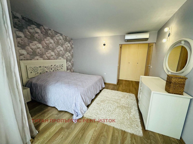 Дава под наем КЪЩА, гр. Бургас, Сарафово, снимка 4 - Къщи - 52069793