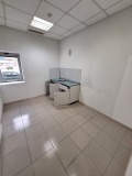 Под наем ОФИС, град Бургас, Център • 2886 € / 5644.53 лв. • 44462793 8